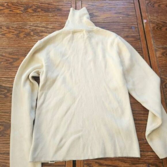 Lucy&yak cream organic cotton turtleneck sz Small - Picture 3 of 3